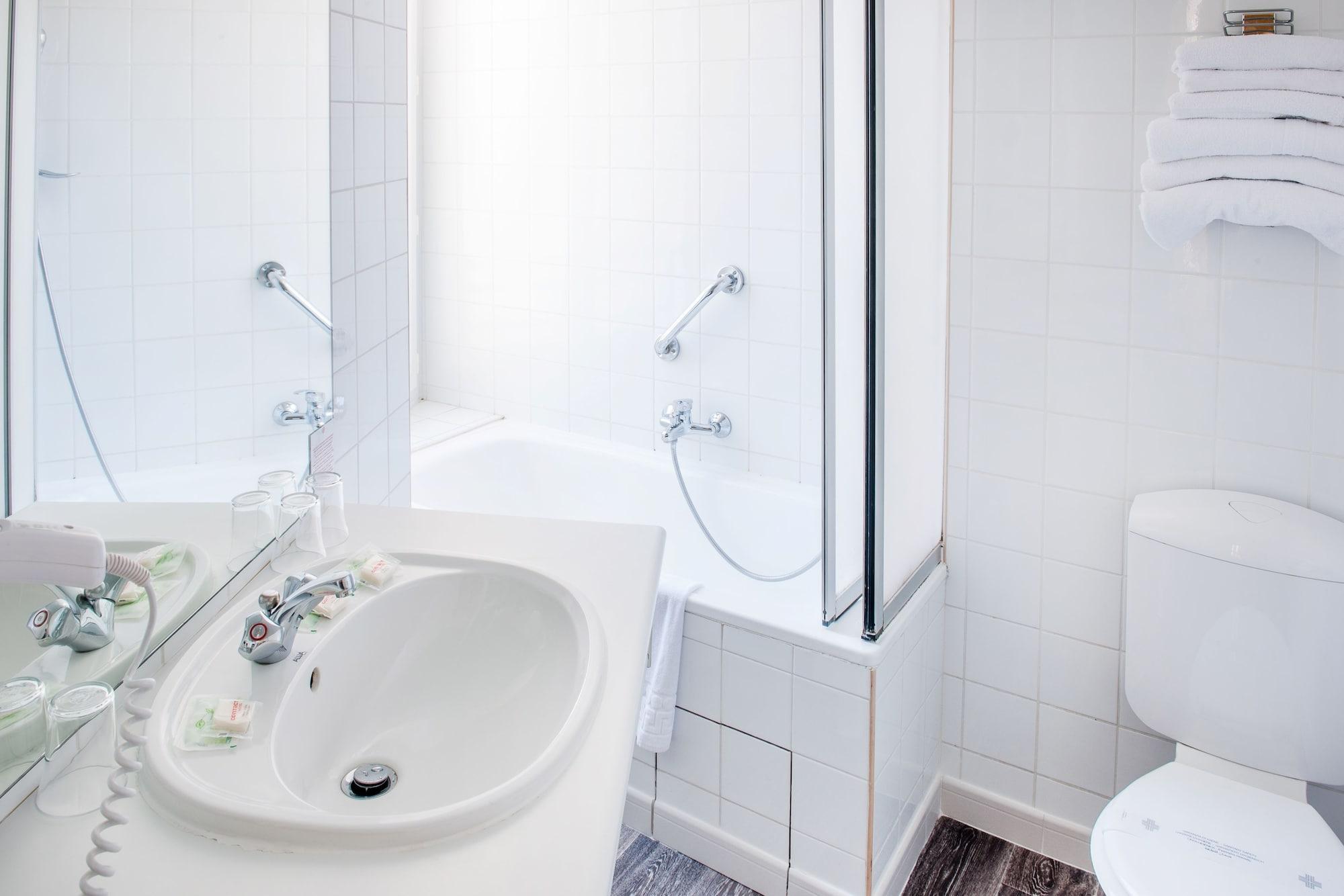 לורדה Hotel Continental מראה חיצוני תמונה