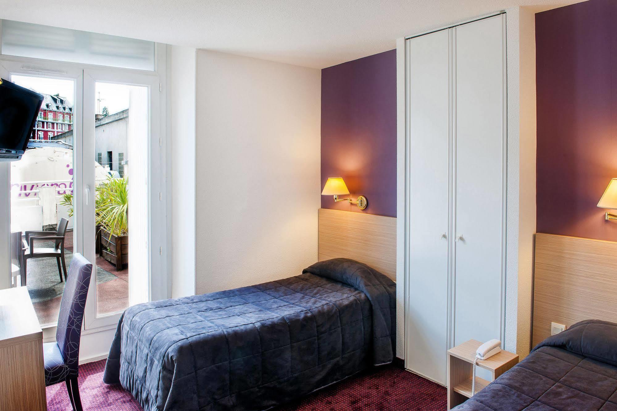 לורדה Hotel Continental מראה חיצוני תמונה