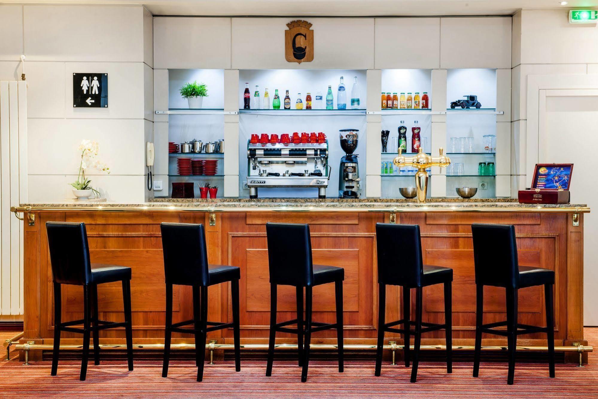 לורדה Hotel Continental מראה חיצוני תמונה